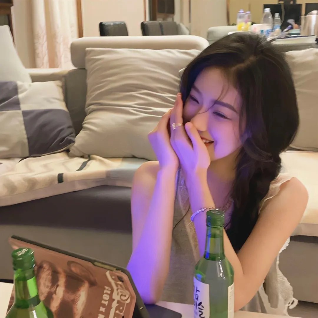 抬头看看夜晚的星星